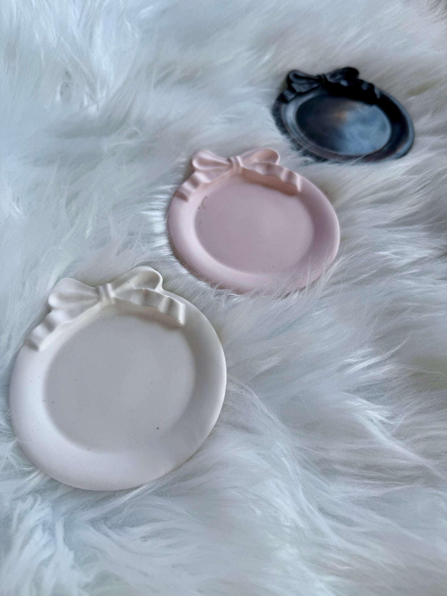 Bow Tray