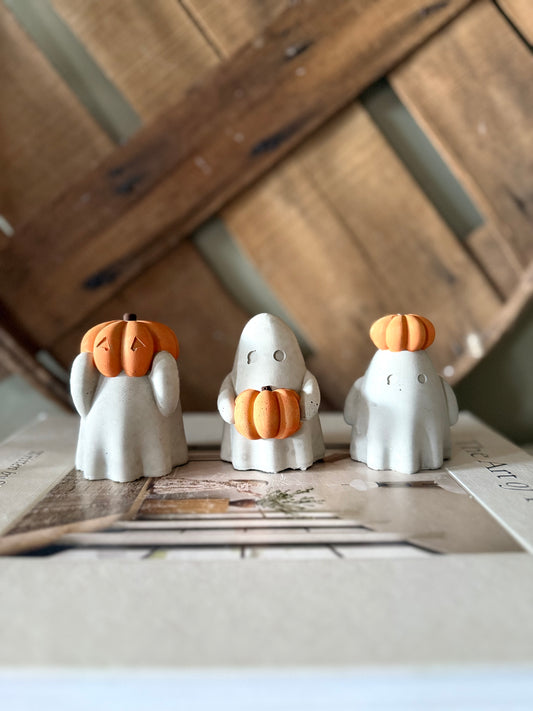 Pumpkin Pals Ghost Trio